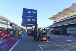DHL freight