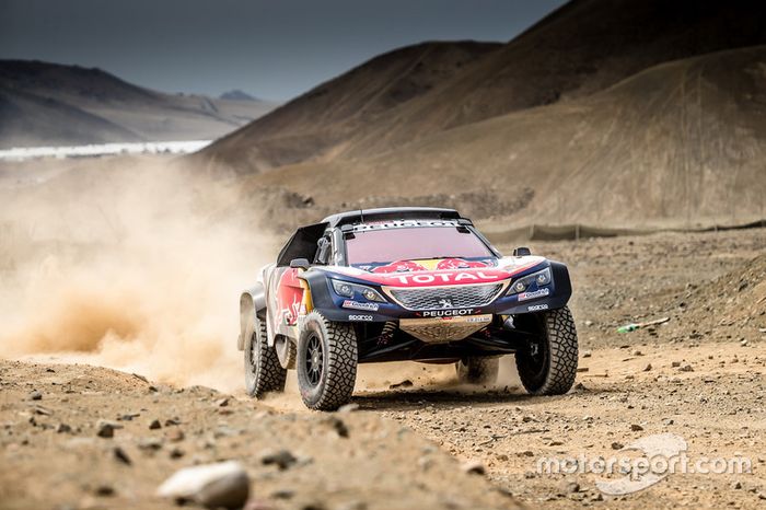 #303 Peugeot Sport Peugeot 3008 DKR: Carlos Sainz, Lucas Cruz