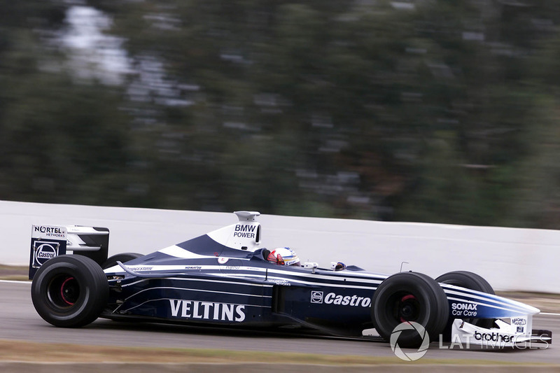 Darren Manning tiene su primera prueba del coche de F1 híbrido Williams BMW