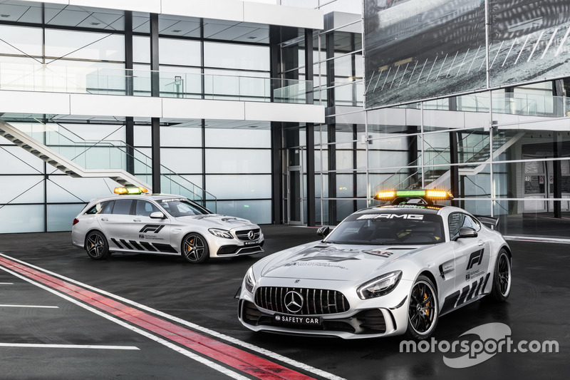 Машина безпеки Ф1 2018 року - Mercedes-AMG GT R