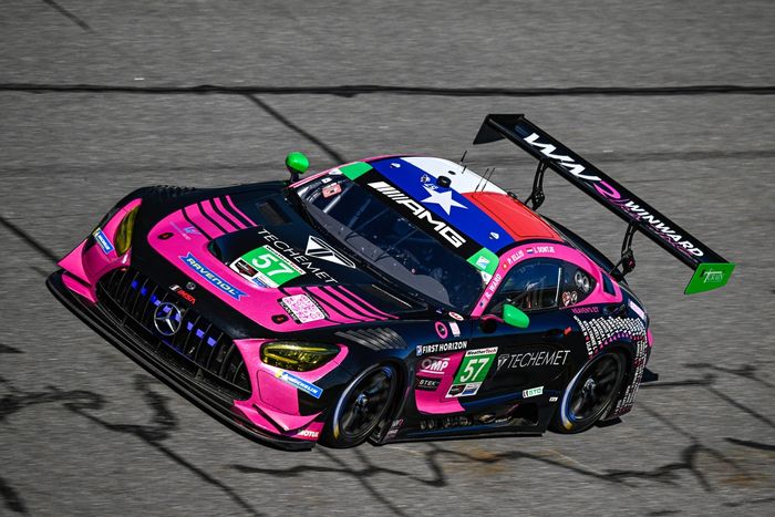 #57 Winward Racing Mercedes-AMG GT3: Russell Ward, Philip Ellis, Indy Dontje, Lucas Auer