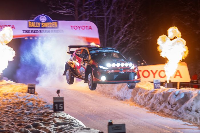 Oliver Solberg, Elliott Edmondson, Toyota Gazoo Racing WRT Toyota GR Yaris Rally1