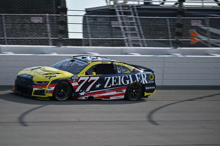 Carson Hocevar, Spire Motorsports