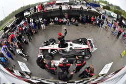Yarış galibi Josef Newgarden, Team Penske Chevrolet