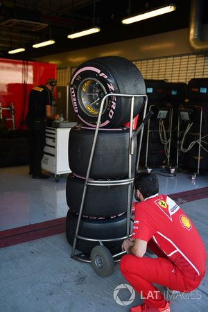 Ferrari mechanic and Pirelli tyres