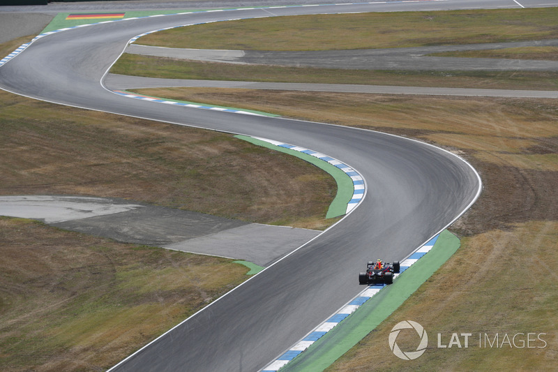 Max Verstappen, Red Bull Racing RB14.