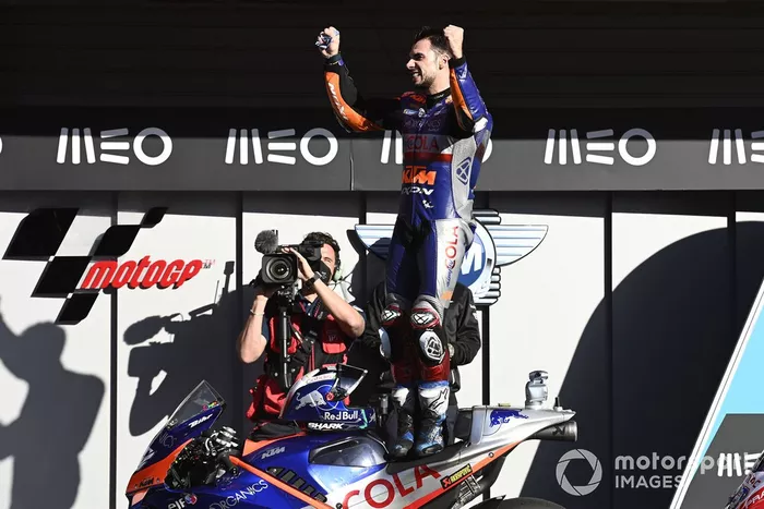 El ganador del GP de Portugal 2020, Miguel Oliveira, Red Bull KTM Tech 3