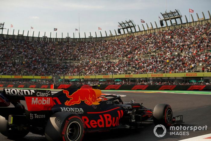 Sergio Pérez, Red Bull Racing RB16B