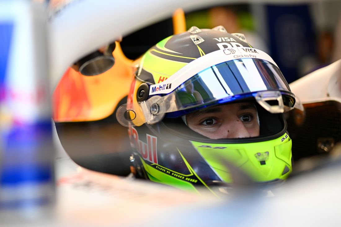 Isack Hadjar, Racing Bulls