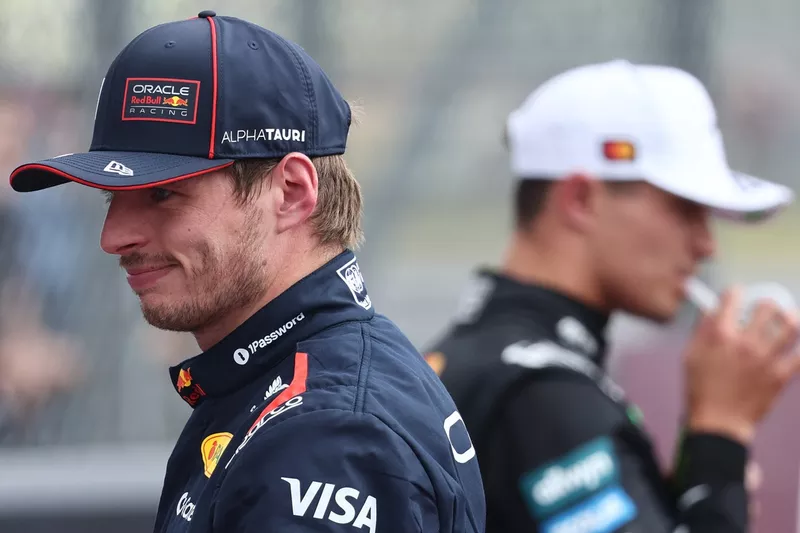 Max Verstappen, Red Bull Racing, Lando Norris, McLaren