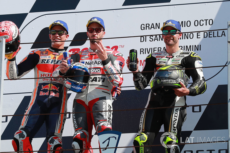 Podium : le vainqueur Andrea Dovizioso, le deuxième, Marc Márquez, le troisième, Cal Crutchlow