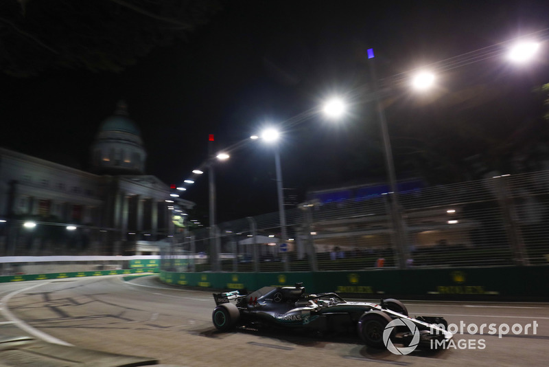 Lewis Hamilton, Mercedes AMG F1 W09 EQ Power+