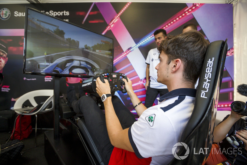 Charles Leclerc, Sauber menjajal simulator