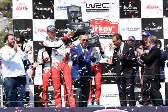 Serkan Yazıcı, TOSFED Başkanı, Yarış galibi Ott Tänak, Toyota Gazoo Racing, Recep Tayyip Erdoğan, Türkiye Cumhuriyeti Cumhurbaşkanı