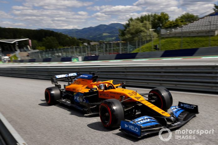 Carlos Sainz Jr., McLaren MCL35