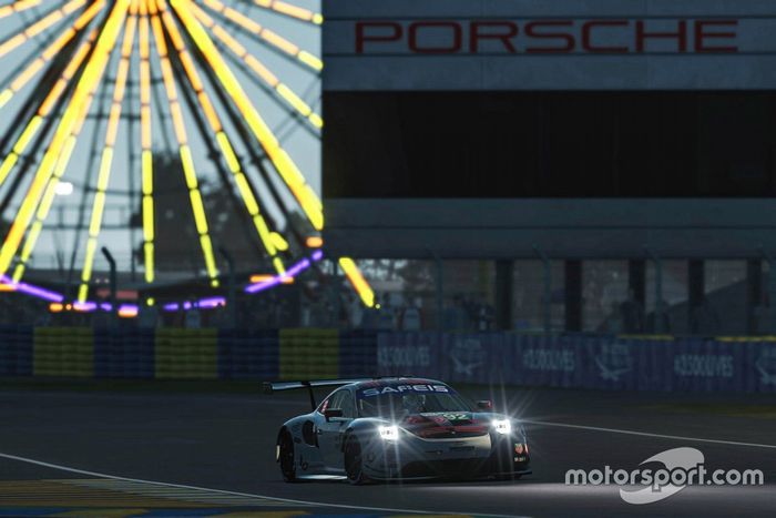 #92 Porsche Esports Team Porsche 911 RSR: Jaxon Evans, Matt Campbell, Mack Bakkum, Jeremy Bouteloup