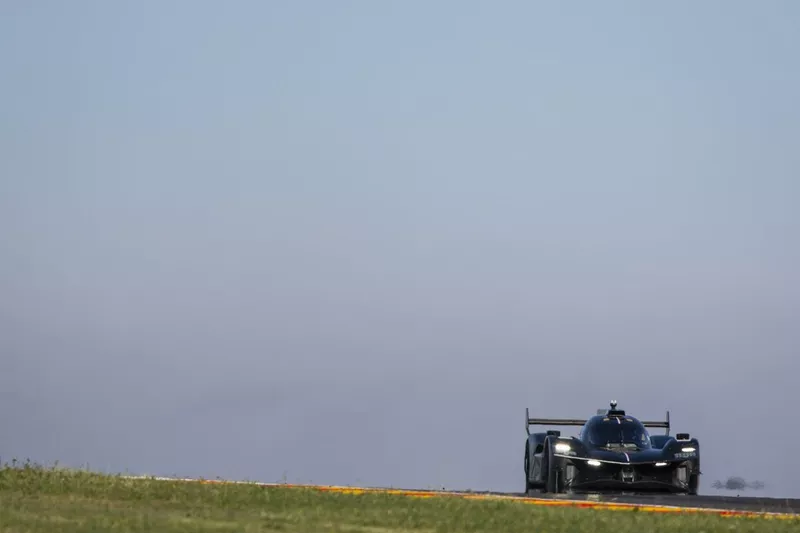Alpine A424