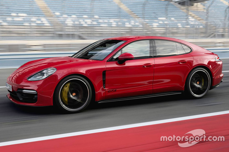 2019 Porsche Panamera GTS