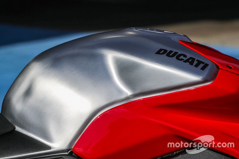 Ducati Panigale V4R, detalles