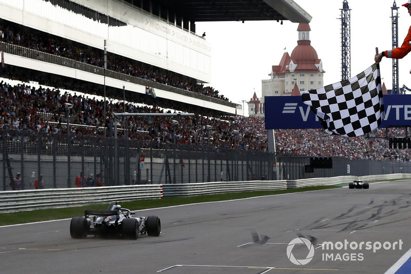 Lewis Hamilton, Mercedes-AMG F1 W09