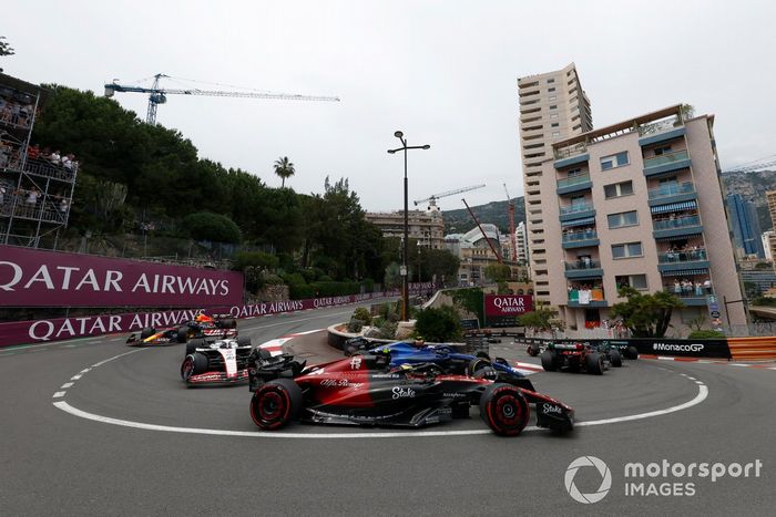 Logan Sargeant, Williams FW45, Zhou Guanyu, Alfa Romeo C43, Kevin Magnussen, Haas VF-23