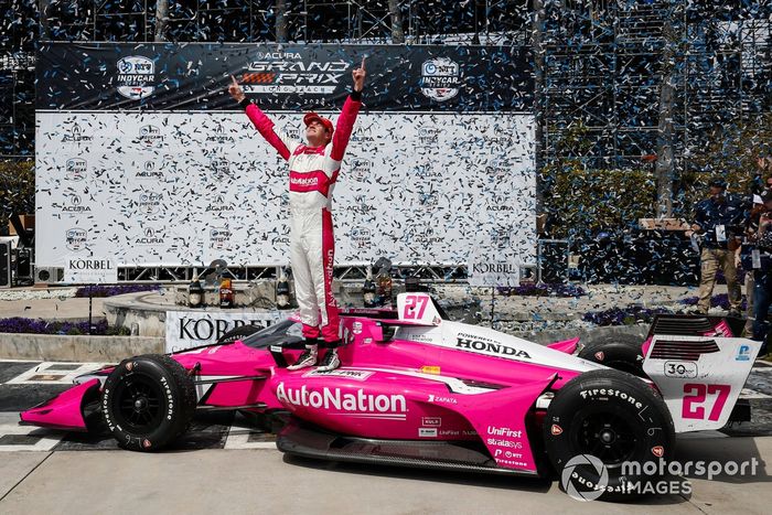 Ganador Kyle Kirkwood, Andretti Autosport Honda, Victory Lane 