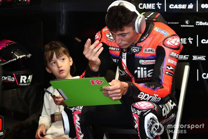 Aleix Espargaró, Aprilia Racing Team 