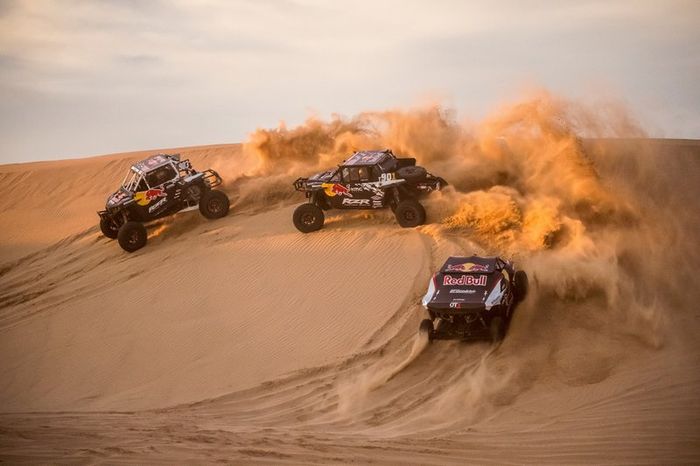 Blade Hildebrand, Mitch Guthrie y Seth Quintero, miembros del equipo Red Bull Junior Off-Road
