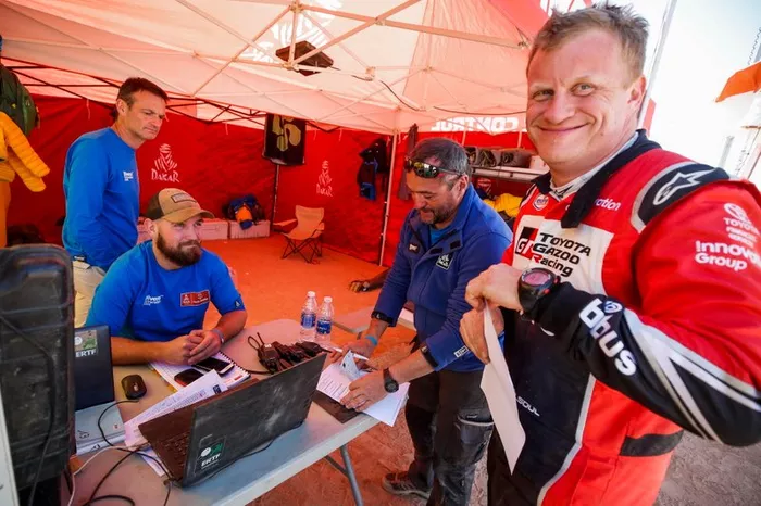Time Control al bivacco con Tom Colsoul, Toyota Gazoo Racing
