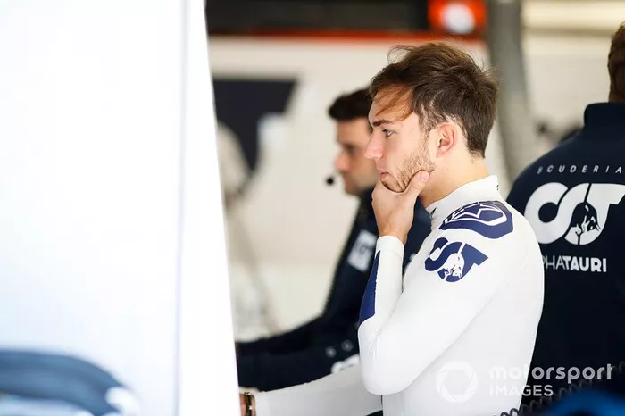 Pierre Galsy, AlphaTauri in the garage