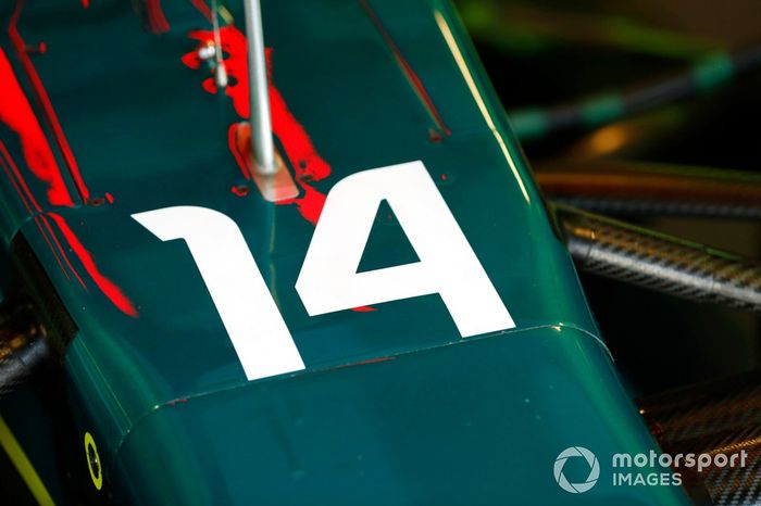 Fernando Alonso, Aston Martin AMR22