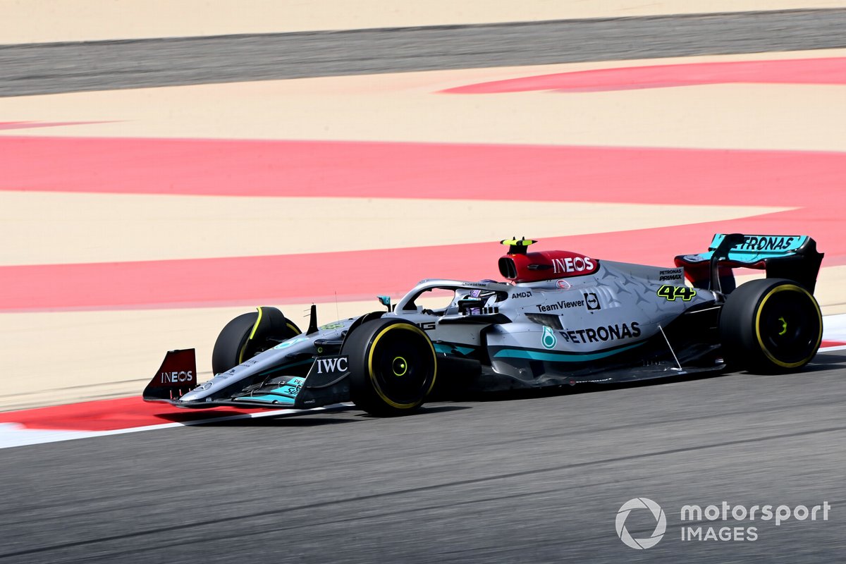 Lewis Hamilton, Mercedes W13