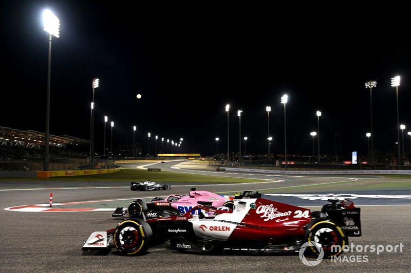 Fernando Alonso, Alpine A522, Guanyu Zhou, Alfa Romeo C42