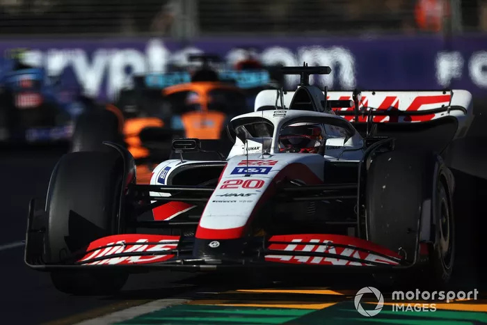 Kevin Magnussen, Haas VF-22