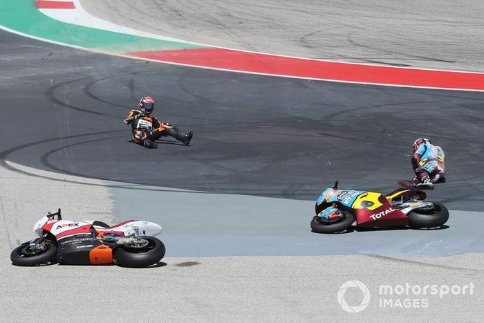 Xavi Vierge, Marc VDS Racing, Joe Roberts, Swiss Innovative Investors, Fabio Di Giannantonio, Speed Up Racing crash