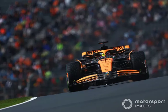 Oscar Piastri, McLaren MCL38 