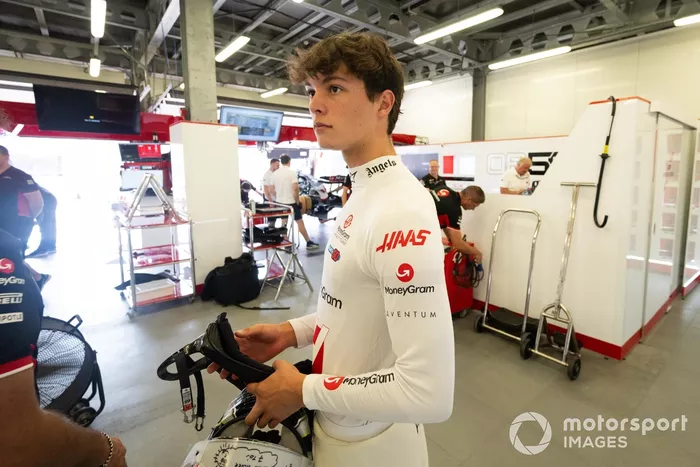 Oliver Bearman, pilote de réserve, Ferrari et Haas F1 Team