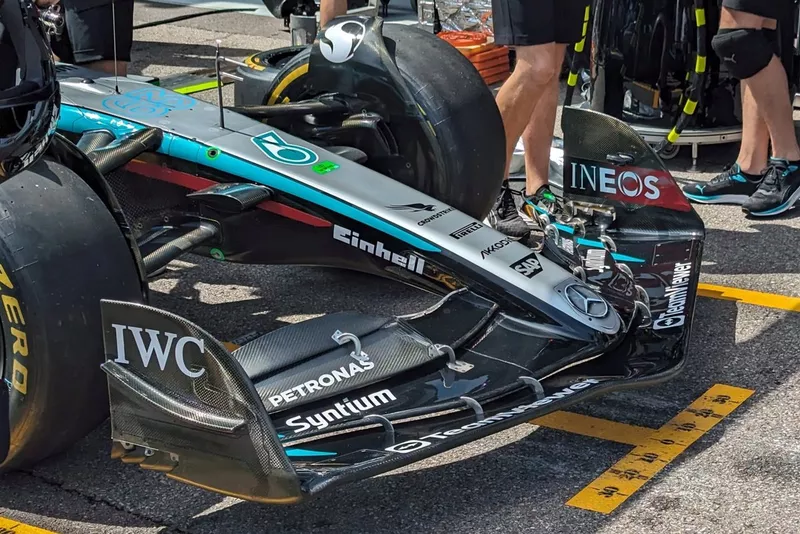 Mercedes W15 détails techniques