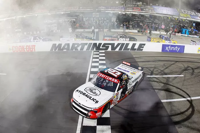 Daniel Hemric, McAnally-Hilgemann Racing