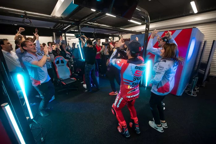 Marc Marquez, Gresini Racing, Alex Marquez, Gresini Racing, Nadia Padovani, Gresini Racing