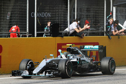 Winnaar Nico Rosberg, Mercedes AMG F1 Team W07