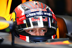 Daniil Kvyat, Red Bull Racing, RB12