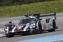 #2 Porsche Team Porsche 919 Hybrid: Romain Dumas, Neel Jani, Marc Lieb