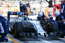 Felipe Massa, Williams FW38 practica una parada en pits