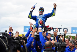 Le vainqueur Maverick Viñales, Team Suzuki MotoGP