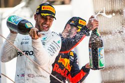 Podium: race winner Lewis Hamilton, Mercedes AMG F1, third place Daniel Ricciardo, Red Bull Racing