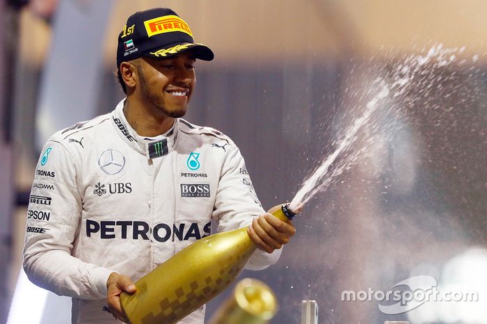 1er - Lewis Hamilton (Mercedes)