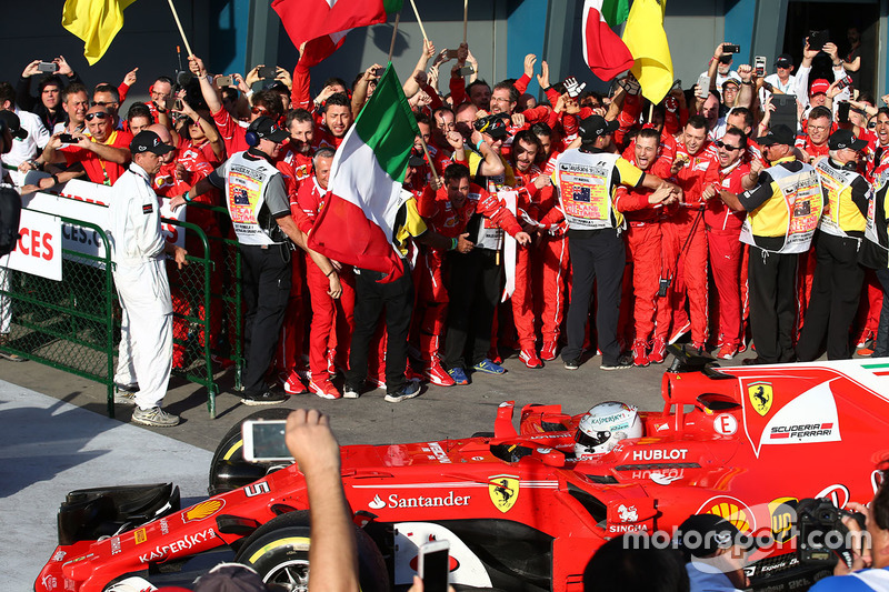Победитель: Себастьян Феттель, Ferrari SF70H