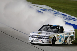 Race winner Johnny Sauter, GMS Racing Chevrolet