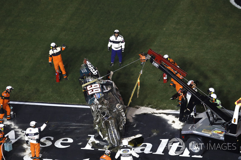 Unfall von Timothy Peters, MDM Motorsports Chevrolet